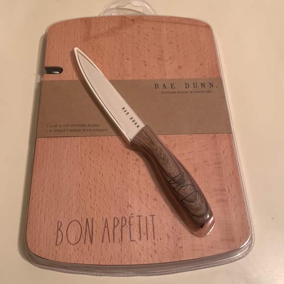NWT Rae Dunn cutting board & knife set - Picture 1 of 10